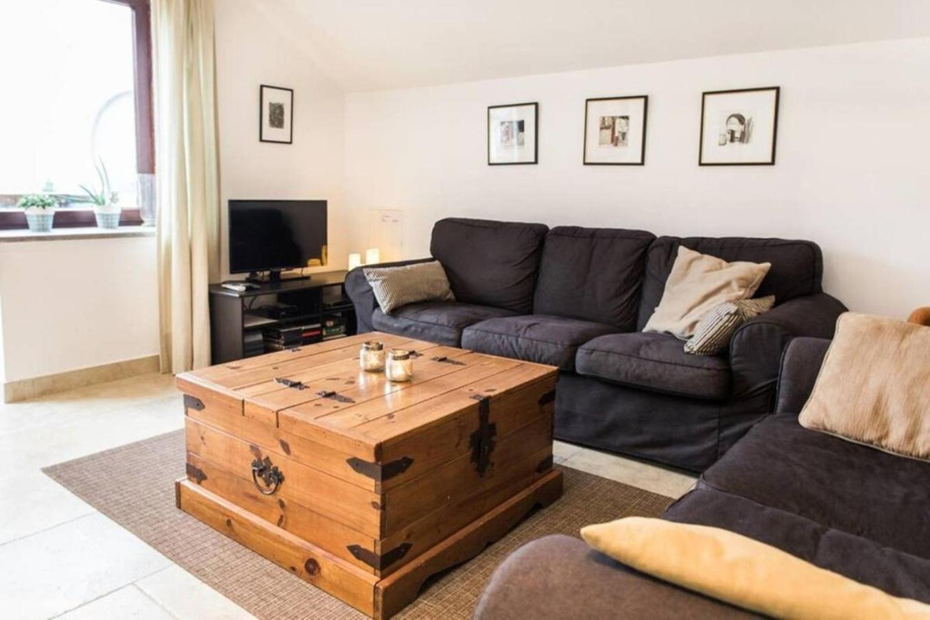 House Maharac With 3 Apartments Till 18 Persons Kamno Екстериор снимка