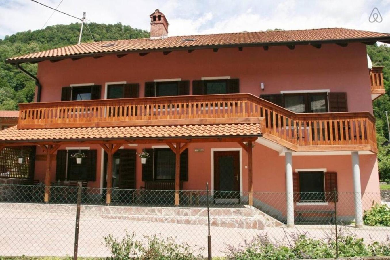 House Maharac With 3 Apartments Till 18 Persons Kamno Екстериор снимка