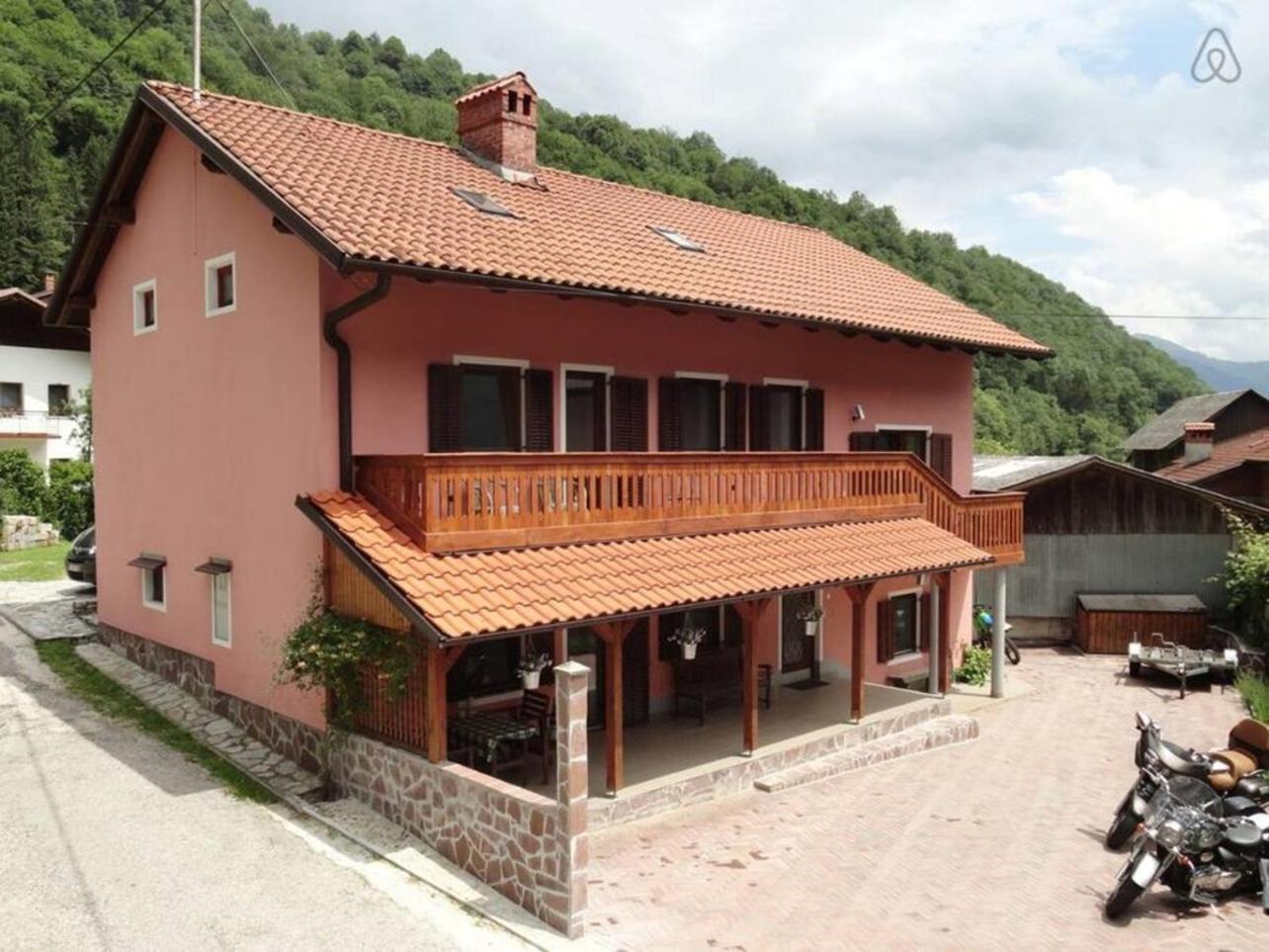 House Maharac With 3 Apartments Till 18 Persons Kamno Екстериор снимка